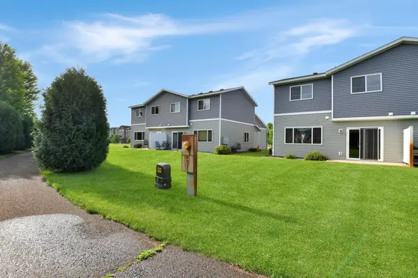 517 Faith LN, Saint Joseph, MN 56374