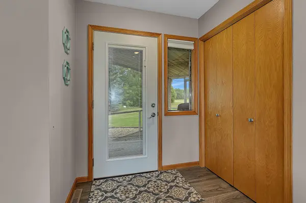 29203 Frontage RD, Saint Joseph, MN 56374