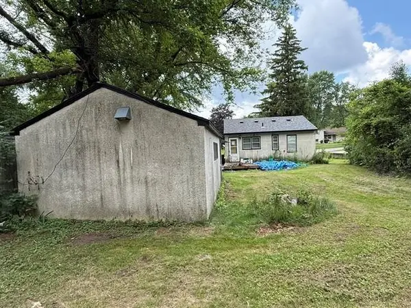 1260 Dorland RD S, Maplewood, MN 55119