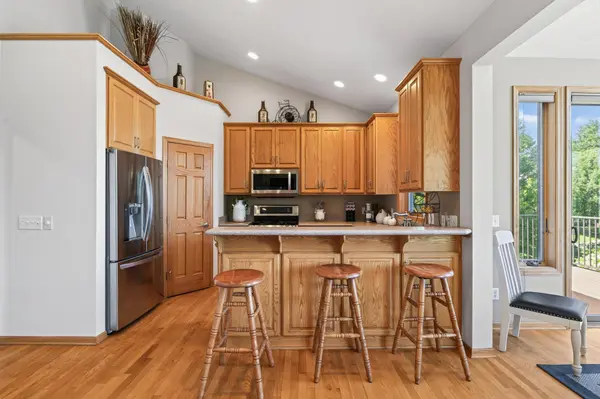5608 105th AVE N, Brooklyn Park, MN 55443