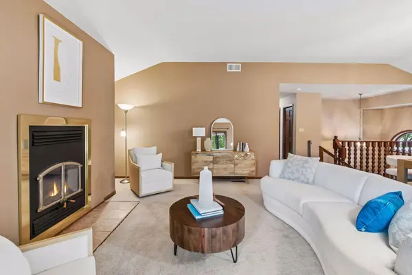 707 Hamline AVE S, Saint Paul, MN 55116