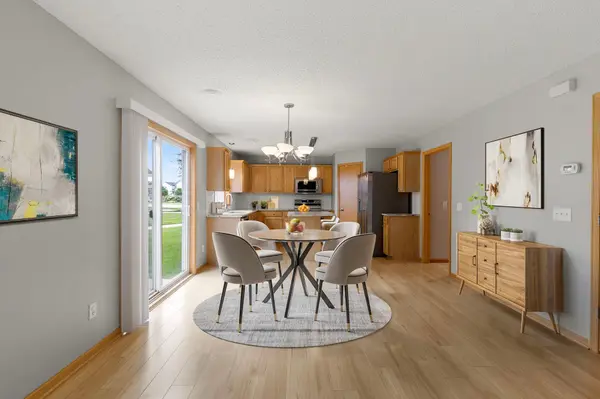 1685 Philipp WAY, Shakopee, MN 55379