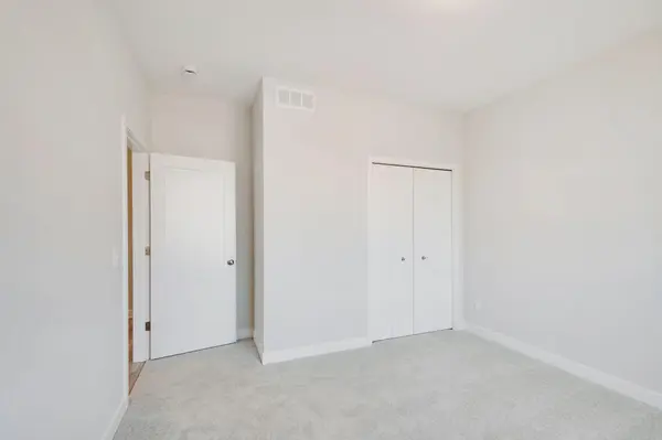 1247 Marlene AVE, River Falls, WI 54022