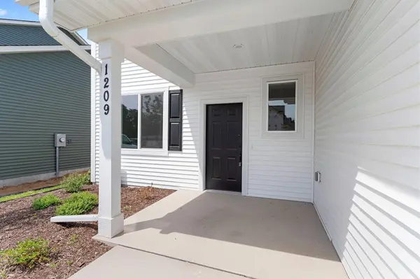 1209 Marlene AVE, River Falls, WI 54022