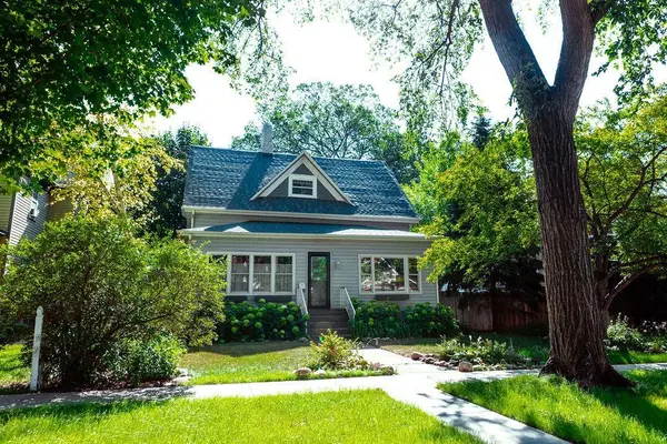 1020 7th ST S, Fargo, ND 58103