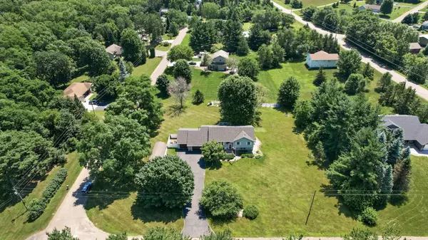 N7992 988th ST, River Falls, WI 54022
