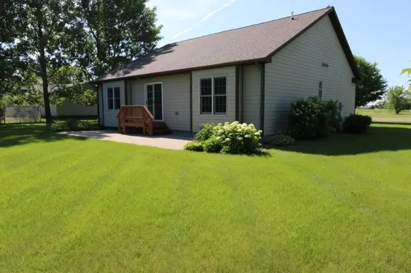 621 6th ST NE, Perham, MN 56573