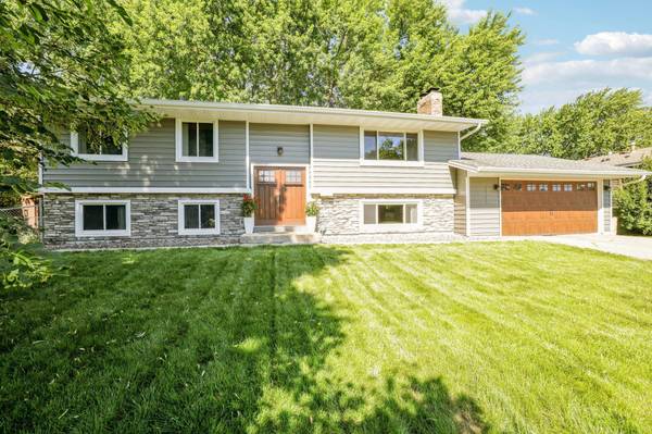 2741 Xylon AVE N, New Hope, MN 55427