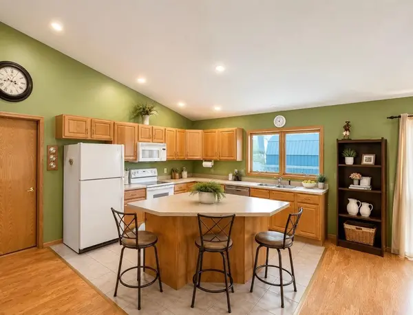86 Knopp Valley DR, Winona, MN 55987