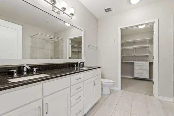 465 Nicollet Mall #2502, Minneapolis, MN 55401
