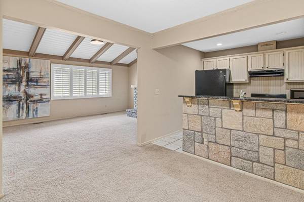 3459 Highlander DR, Eagan, MN 55122