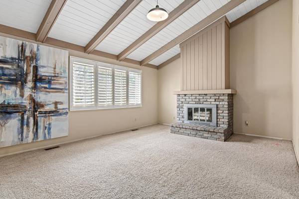 3459 Highlander DR, Eagan, MN 55122