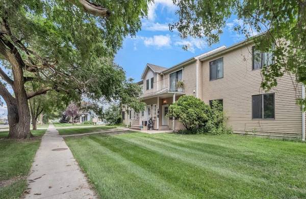 51 Center ST, West Fargo, ND 58078