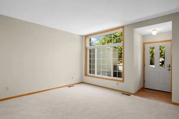 8775 Branson DR #78, Inver Grove Heights, MN 55076