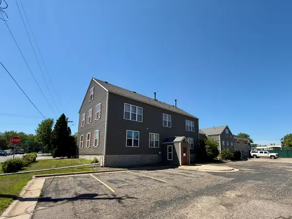 179 Lake ST S, Forest Lake, MN 55025