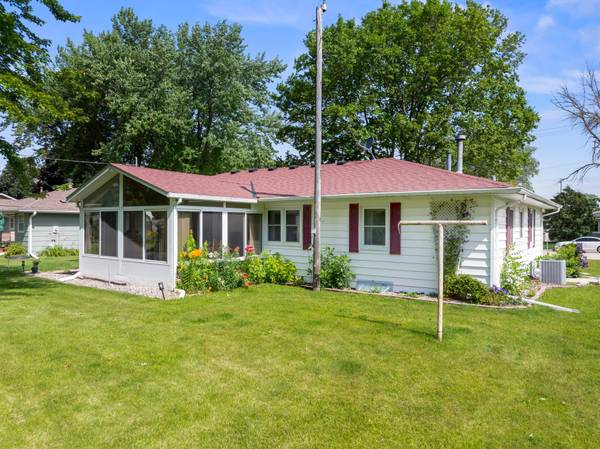 605 14th ST NE, Owatonna, MN 55060