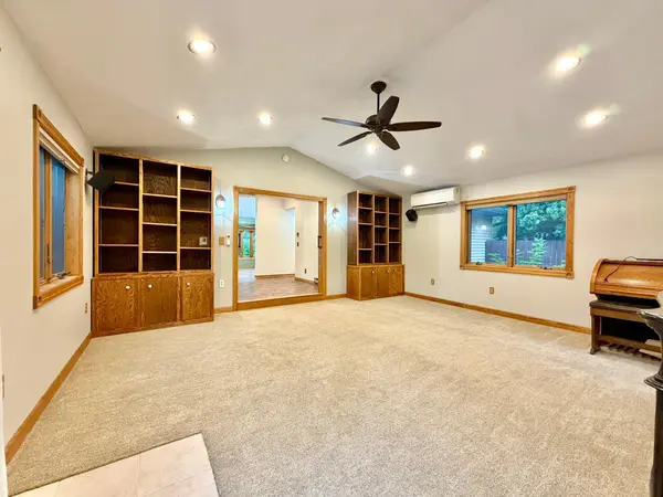 2326 Hallquist AVE, Red Wing, MN 55066