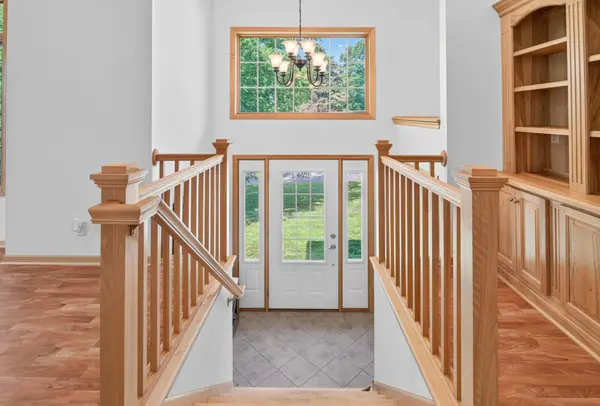 633 Burlington RD, Saint Paul, MN 55119