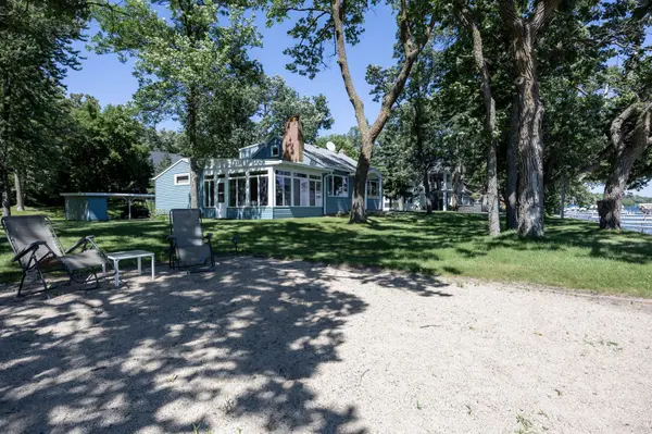 22558 Senns Beach DR, Detroit Lakes, MN 56501