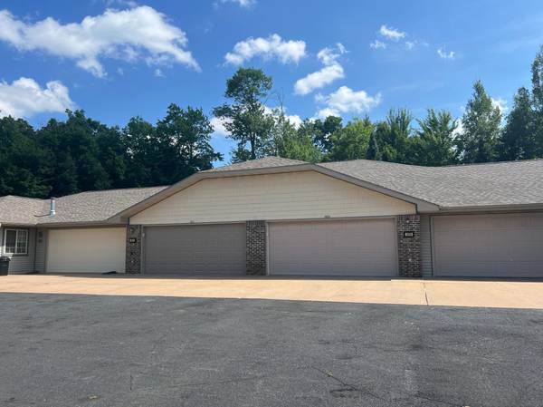1571 Forest ST, Cumberland, WI 54829