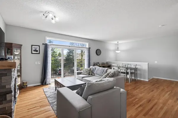 2735 Century CT, White Bear Lake, MN 55110