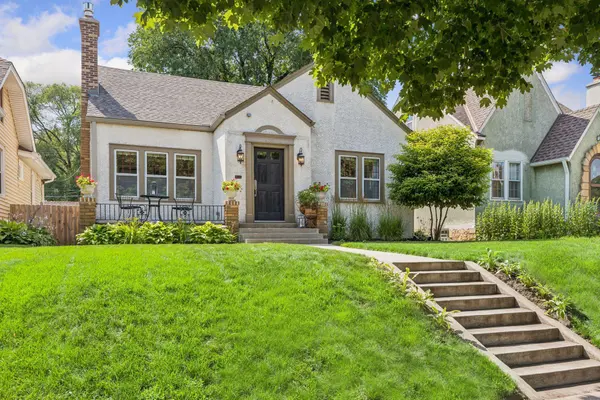 4202 Portland AVE, Minneapolis, MN 55407