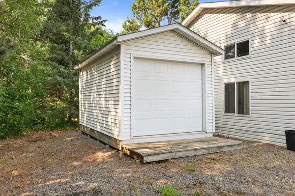 1080 3rd AVE NE, Milaca, MN 56353