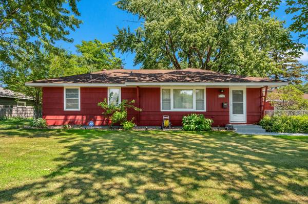 6932 Kentucky AVE N,  Brooklyn Park,  MN 55428