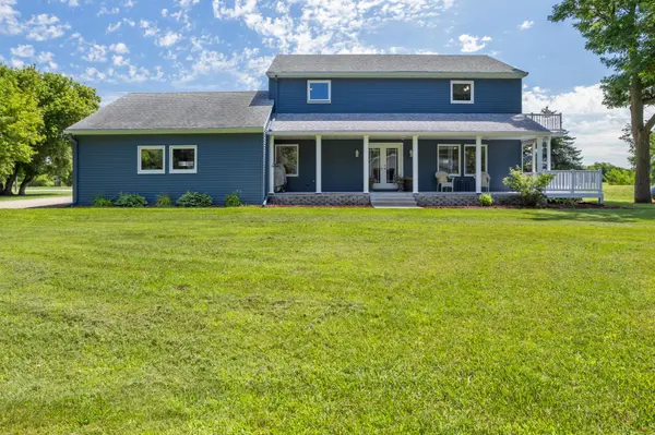 8010 182nd AVE SE, Wahpeton, ND 58075