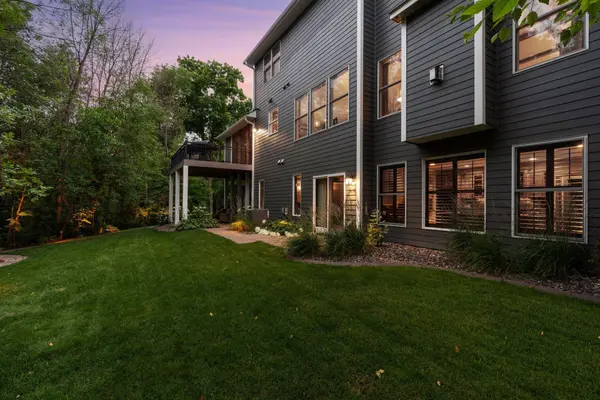 7474 Narcissus LN N, Maple Grove, MN 55311