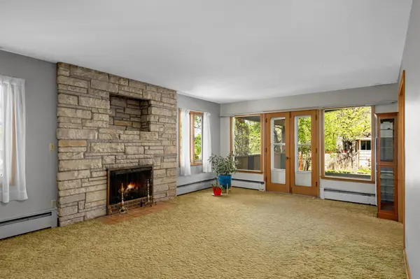 9808 Foley BLVD NW, Coon Rapids, MN 55433