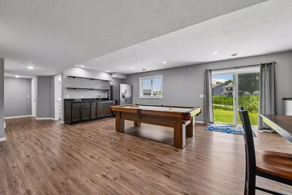 2131 River Bend TRL, Mayer, MN 55360