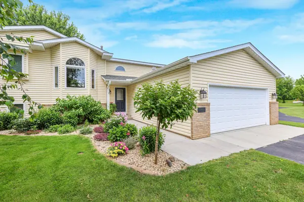 19823 Tiger ST NW, Elk River, MN 55330