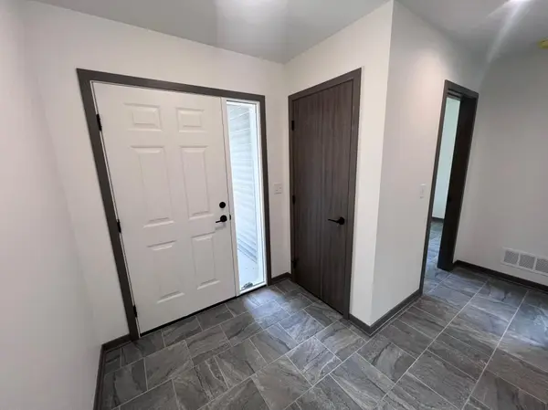 1425 Sunrise AVE SE, Rochester, MN 55904
