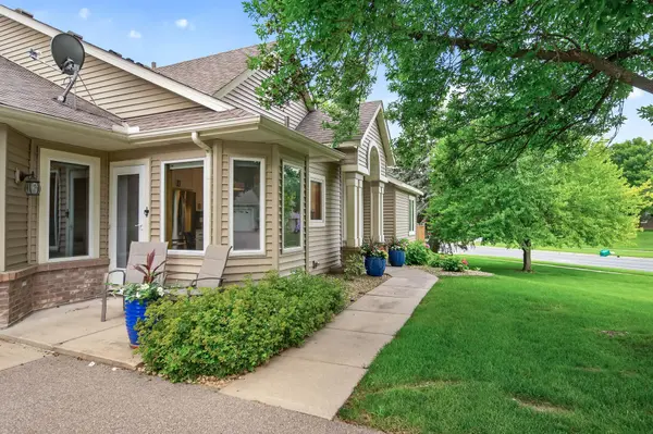 1001 E Travelers TRL, Burnsville, MN 55337