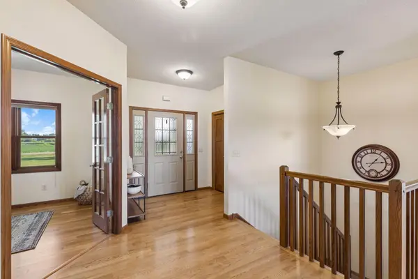 1749 110th AVE, Hammond, WI 54015