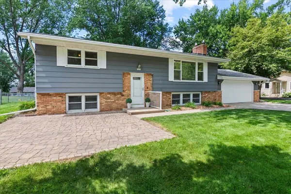 9131 Annapolis LN N, Maple Grove, MN 55369