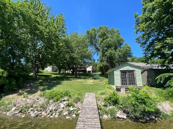17073 235th CT, Hutchinson, MN 55350
