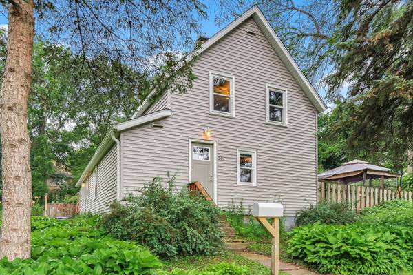 501 3rd ST W, Hastings, MN 55033