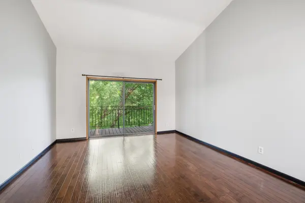 4120 Parklawn AVE #325, Edina, MN 55435