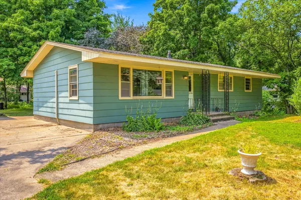 332 Wilson ST, Anoka, MN 55303