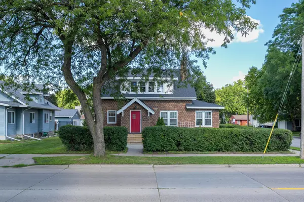 802 Range ST, Mankato, MN 56003