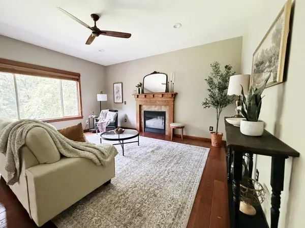 1100 Madison CT, Sartell, MN 56377