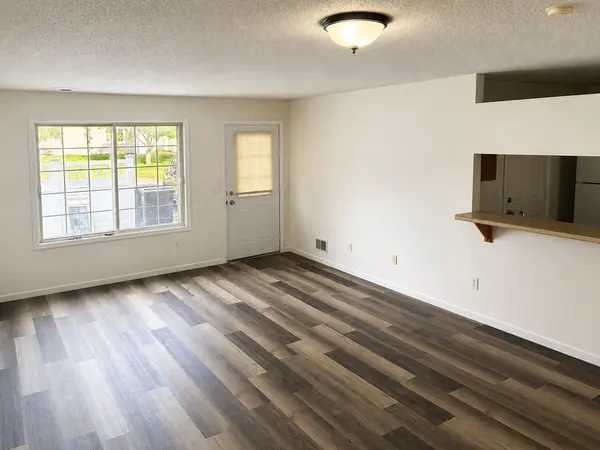 11430 Elmwood AVE N #154, Champlin, MN 55316