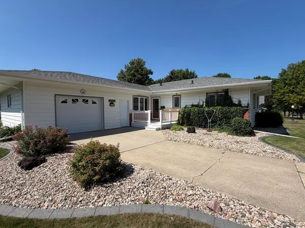 505 Central LN, Luverne, MN 56156
