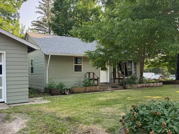 522 Main ST E, Tenstrike, MN 56683
