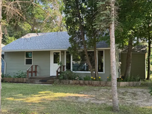522 Main ST E, Tenstrike, MN 56683