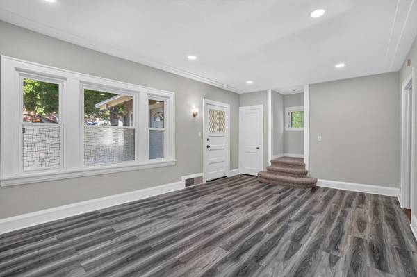 3714 Oliver AVE N, Minneapolis, MN 55412