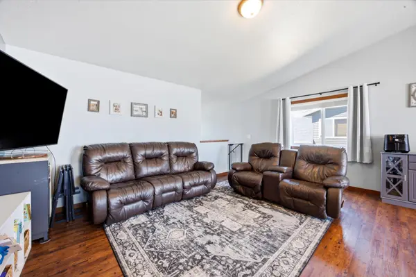 1255 4th ST NW, West Fargo, ND 58078