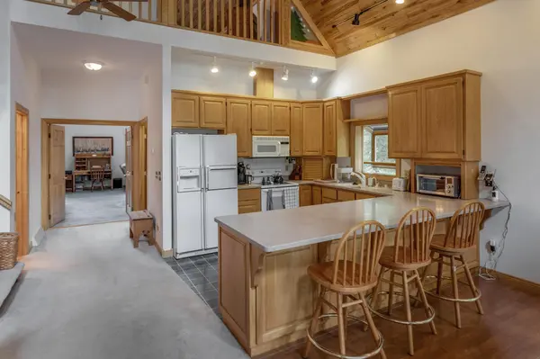7936 Templer Point DR NW, Walker, MN 56484